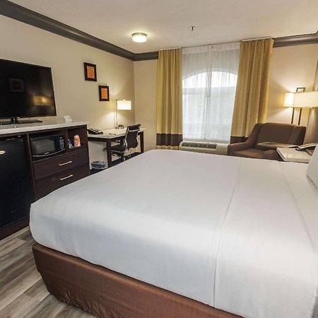 Comfort Inn & Suites Near Universal - N Hollywood - Burbank Los Angeles Kültér fotó