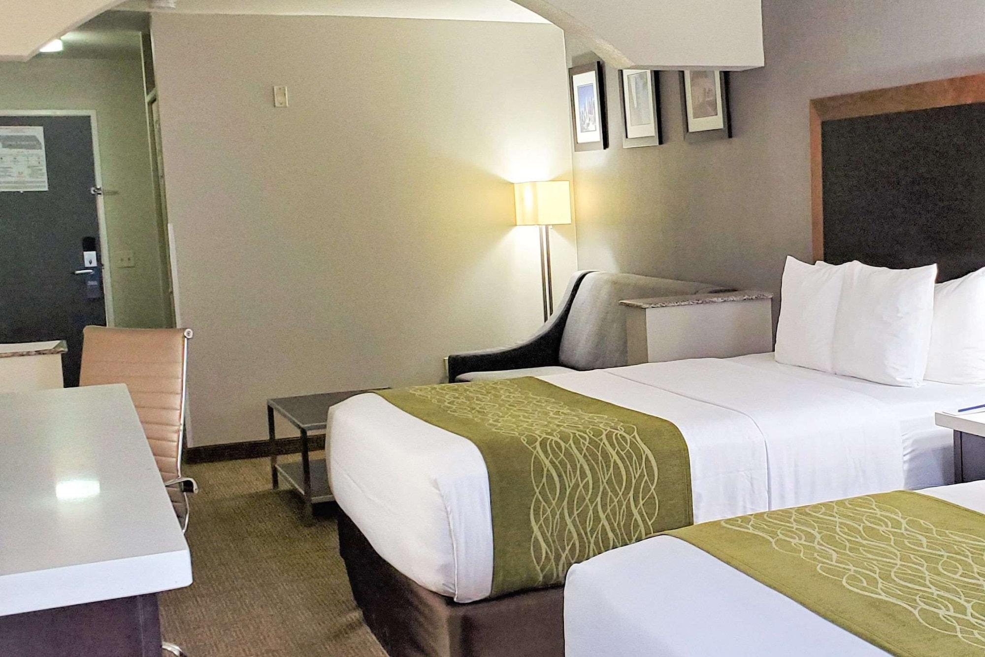 Comfort Inn & Suites Near Universal - N Hollywood - Burbank Los Angeles Kültér fotó
