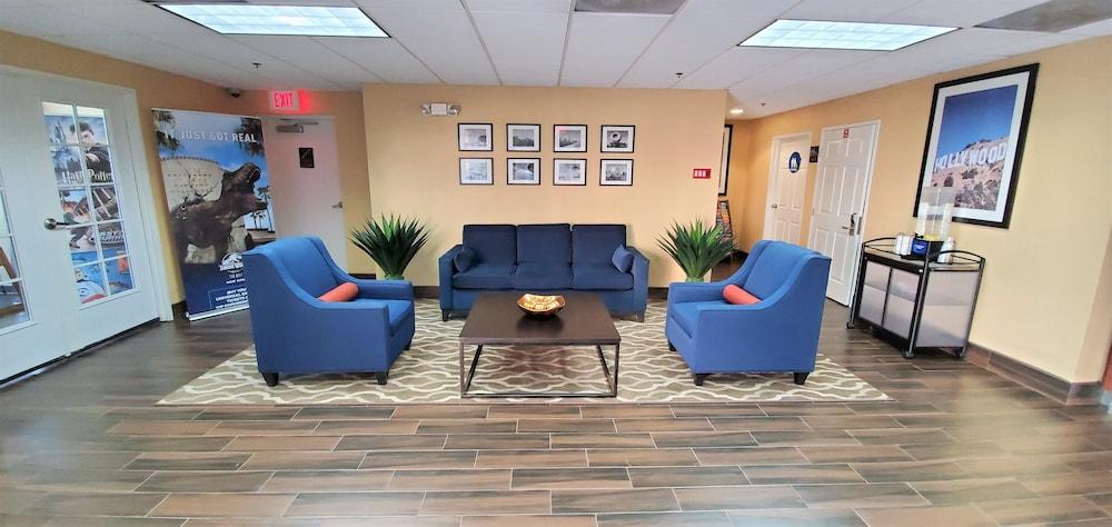 Comfort Inn & Suites Near Universal - N Hollywood - Burbank Los Angeles Kültér fotó