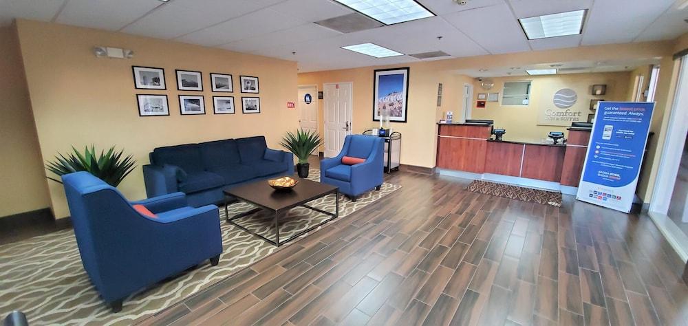 Comfort Inn & Suites Near Universal - N Hollywood - Burbank Los Angeles Kültér fotó