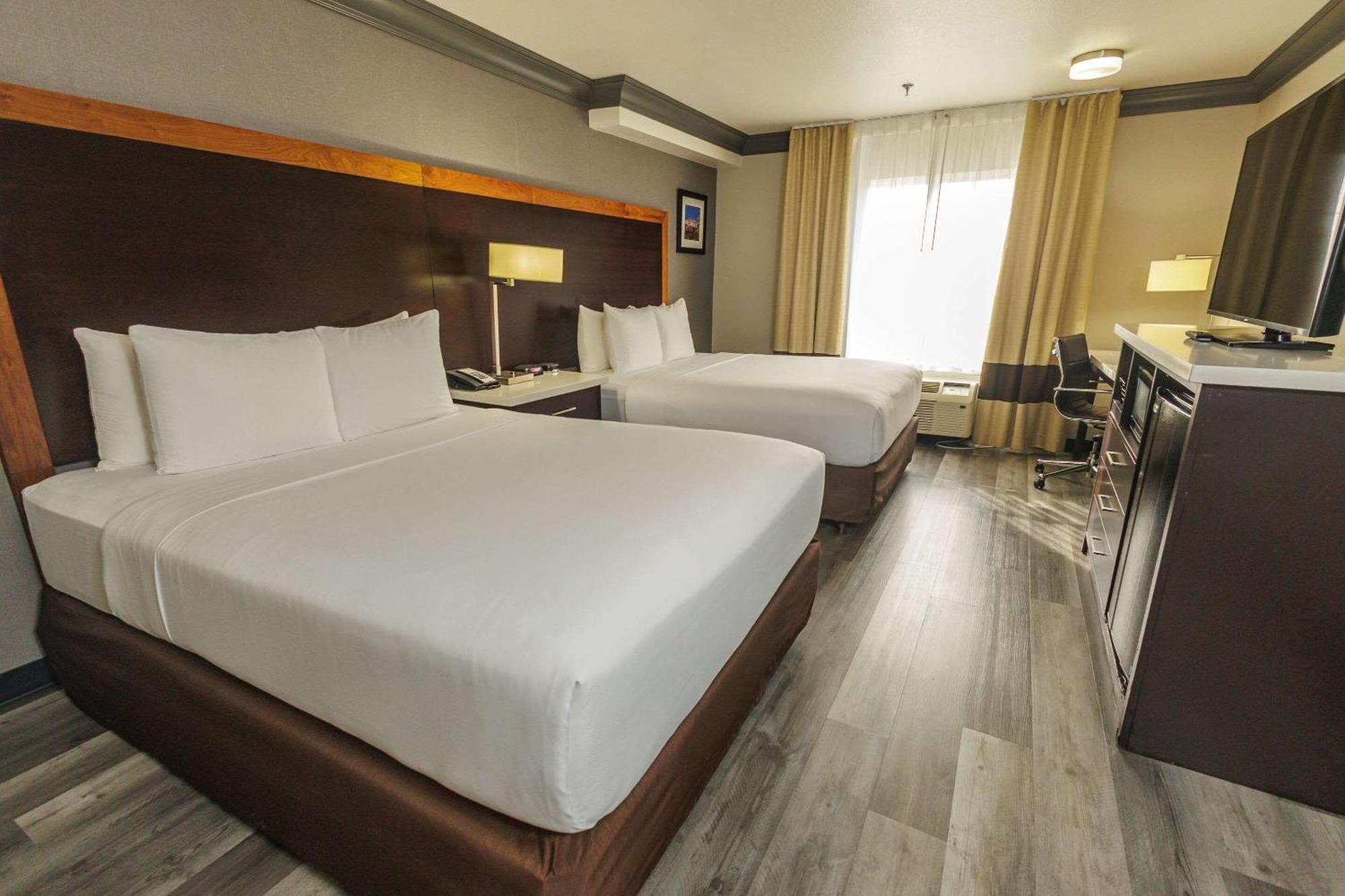 Comfort Inn & Suites Near Universal - N Hollywood - Burbank Los Angeles Kültér fotó