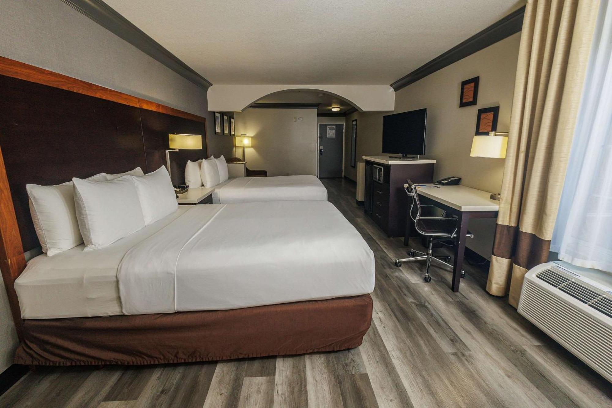 Comfort Inn & Suites Near Universal - N Hollywood - Burbank Los Angeles Kültér fotó