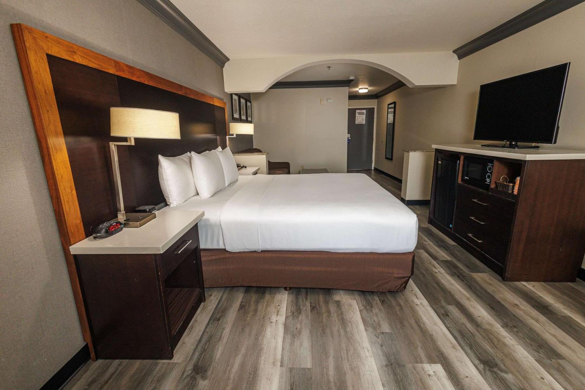 Comfort Inn & Suites Near Universal - N Hollywood - Burbank Los Angeles Kültér fotó